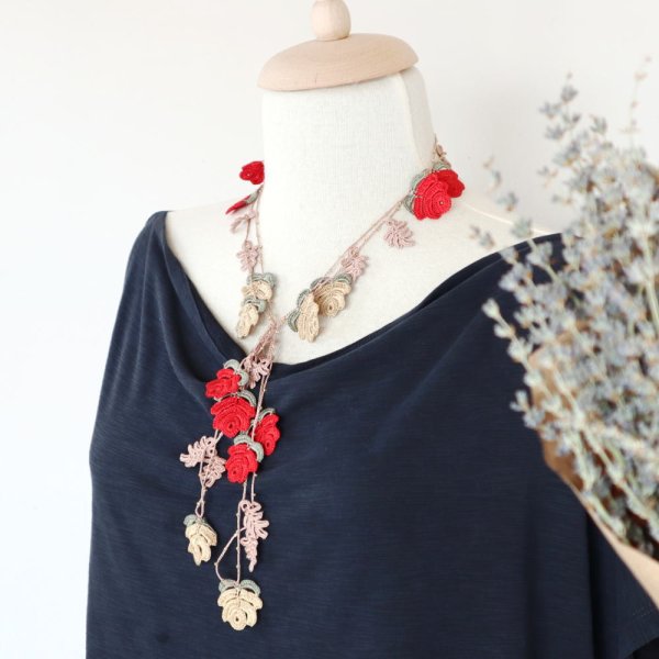 画像4: ROSE ラリエット「ローズ・クラシック」レッド&ゴールド (4)