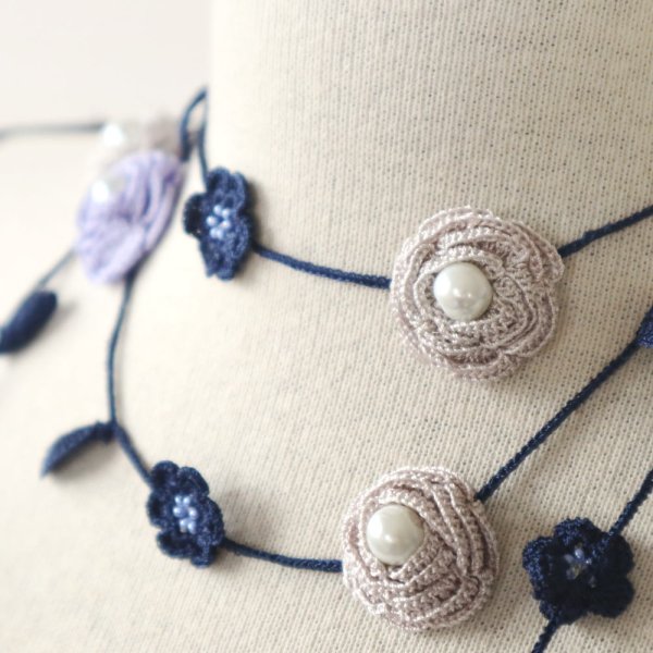 画像3: ROSE PEARL ラリエット「ローズ・パール」ネイビーブルー (3)